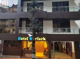 Sky Lark Hotel