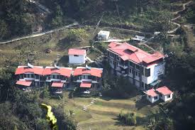 Haut Monde Hill Stream Resort