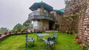 Saffron Stays Hill view Villa