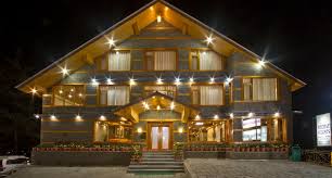 Holiday Heights Hotel 